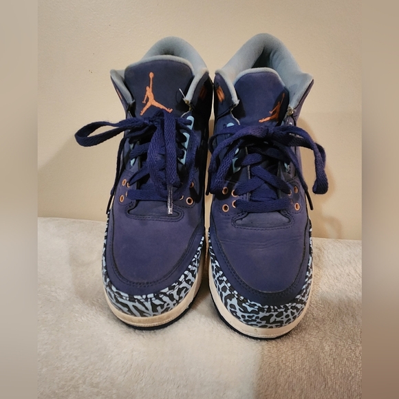 Nike Other - Nike Air Jordan 3 Retro "Purple Dust" Youth 6.5 (Women's 8) EUC
